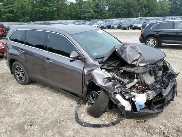 VIN 5TDBZRFH7KS736465 2019 Toyota Highlander, LE no.4