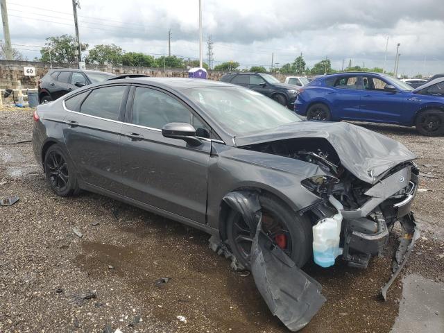 VIN 3FA6P0HD3KR127718 2019 Ford Fusion, SE no.4