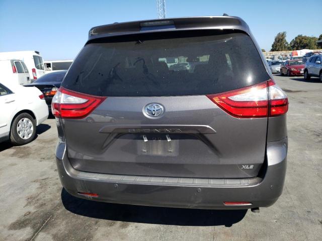 2016 TOYOTA SIENNA XLE - 5TDYK3DC0GS752551