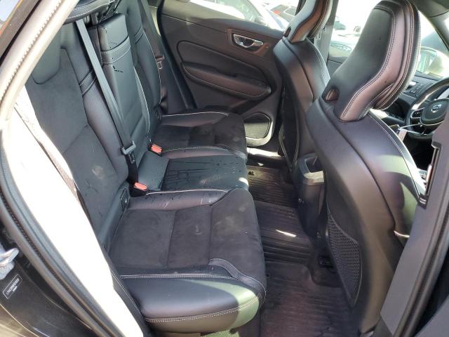 2019 VOLVO XC60 T6 R- LYVA22RM6KB210592