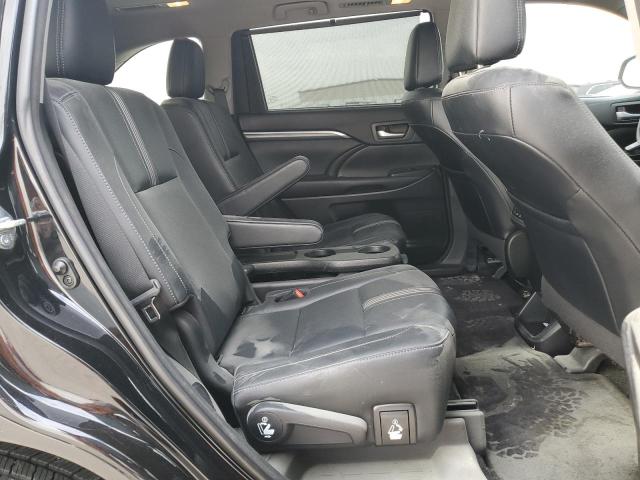 2018 TOYOTA HIGHLANDER - 5TDKZRFH0JS535716