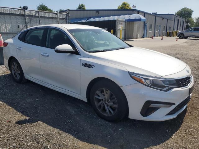 VIN 5XXGT4L38KG342123 2019 KIA Optima, LX no.4