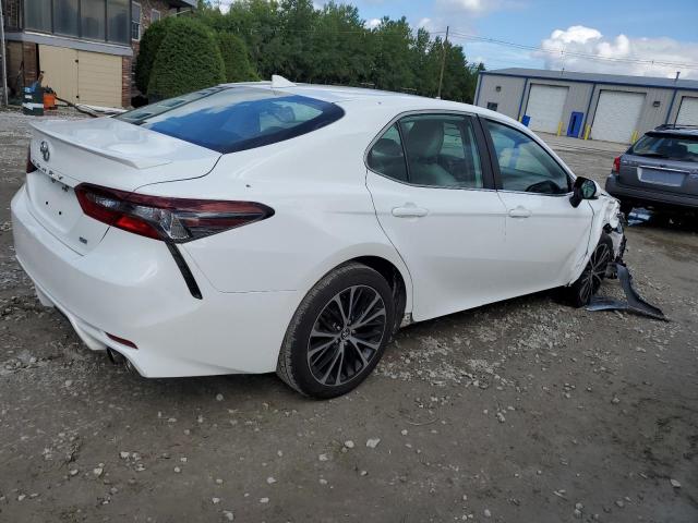 VIN 4T1G11AK5MU586965 2021 Toyota Camry, SE no.3