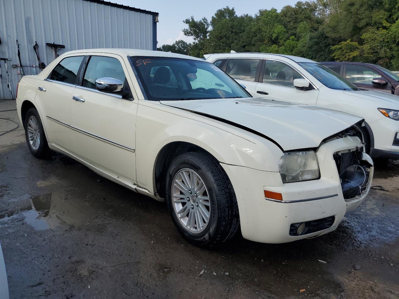 Lot #3026005970 2010 CHRYSLER 300 TOURIN