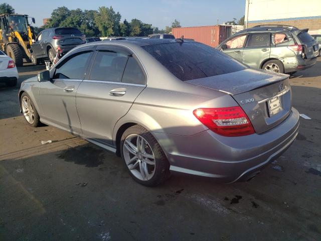 VIN WDDGF8AB4DR254572 2013 Mercedes-Benz C-Class, 3... no.2