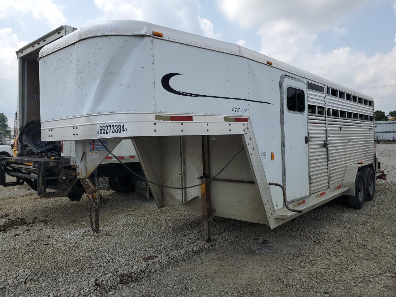 Lot #2909766368 2003 TRAIL KING HORSE