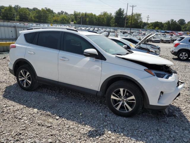 VIN 2T3RFREV3JW844349 2018 Toyota RAV4, Adventure no.4