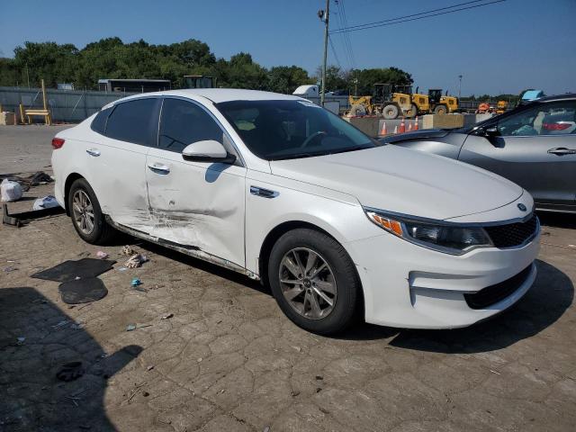 VIN 5XXGT4L33HG126463 2017 KIA Optima, LX no.4