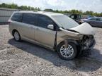 TOYOTA SIENNA XLE снимка