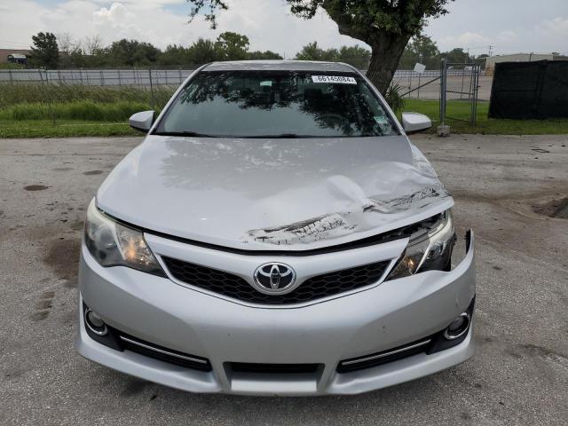 VIN 4T1BF1FK1EU454422 2014 Toyota Camry, L no.5