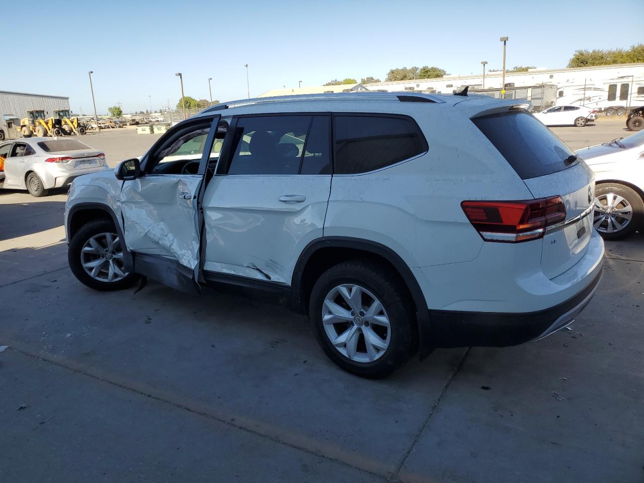 Lot #2979103035 2018 VOLKSWAGEN ATLAS SE