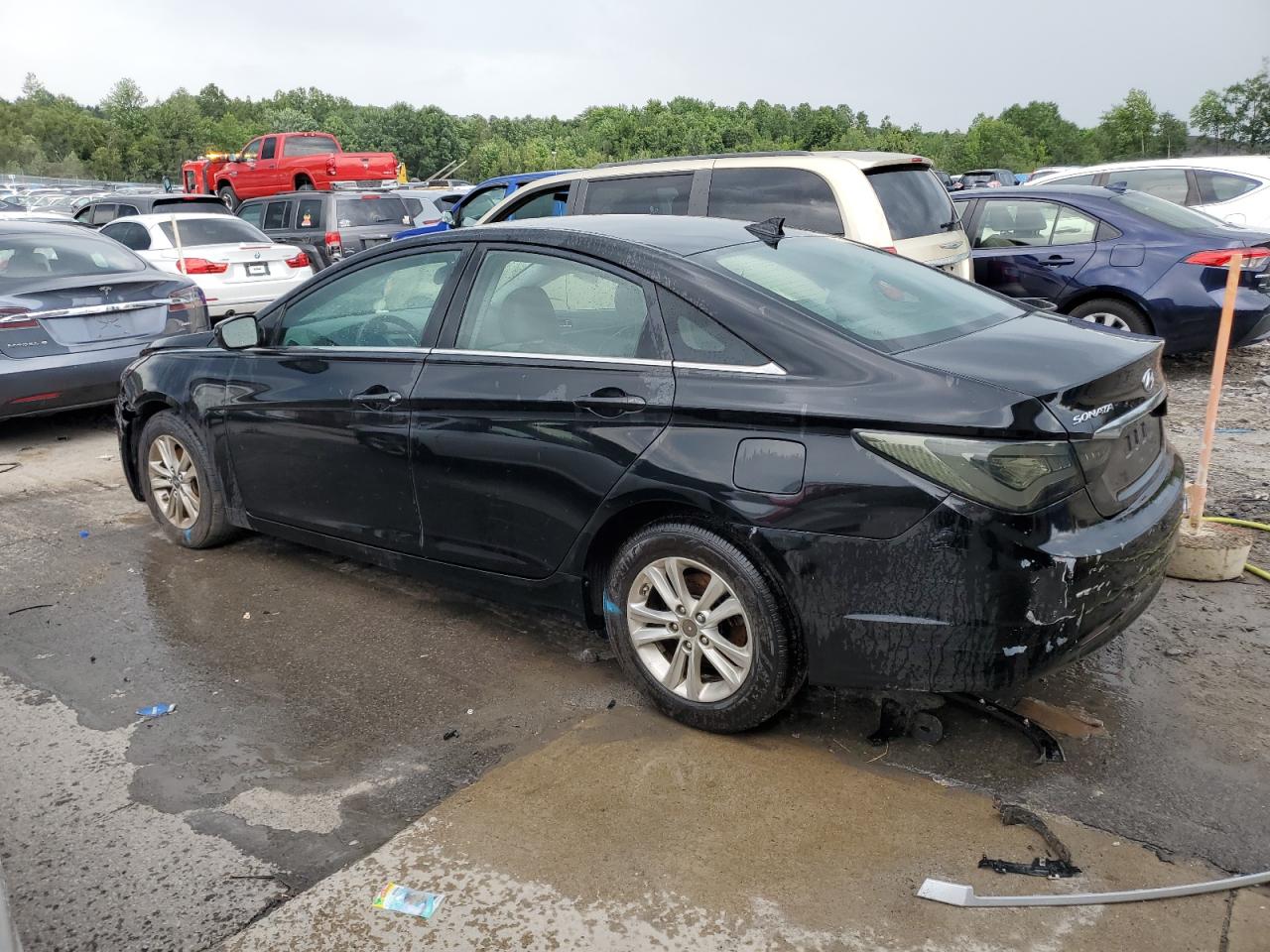 Lot #3028599930 2013 HYUNDAI SONATA GLS