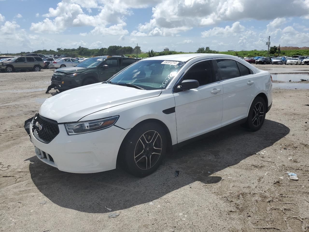 1FAHP2L83JG102788 FORD TAURUS POL 2018