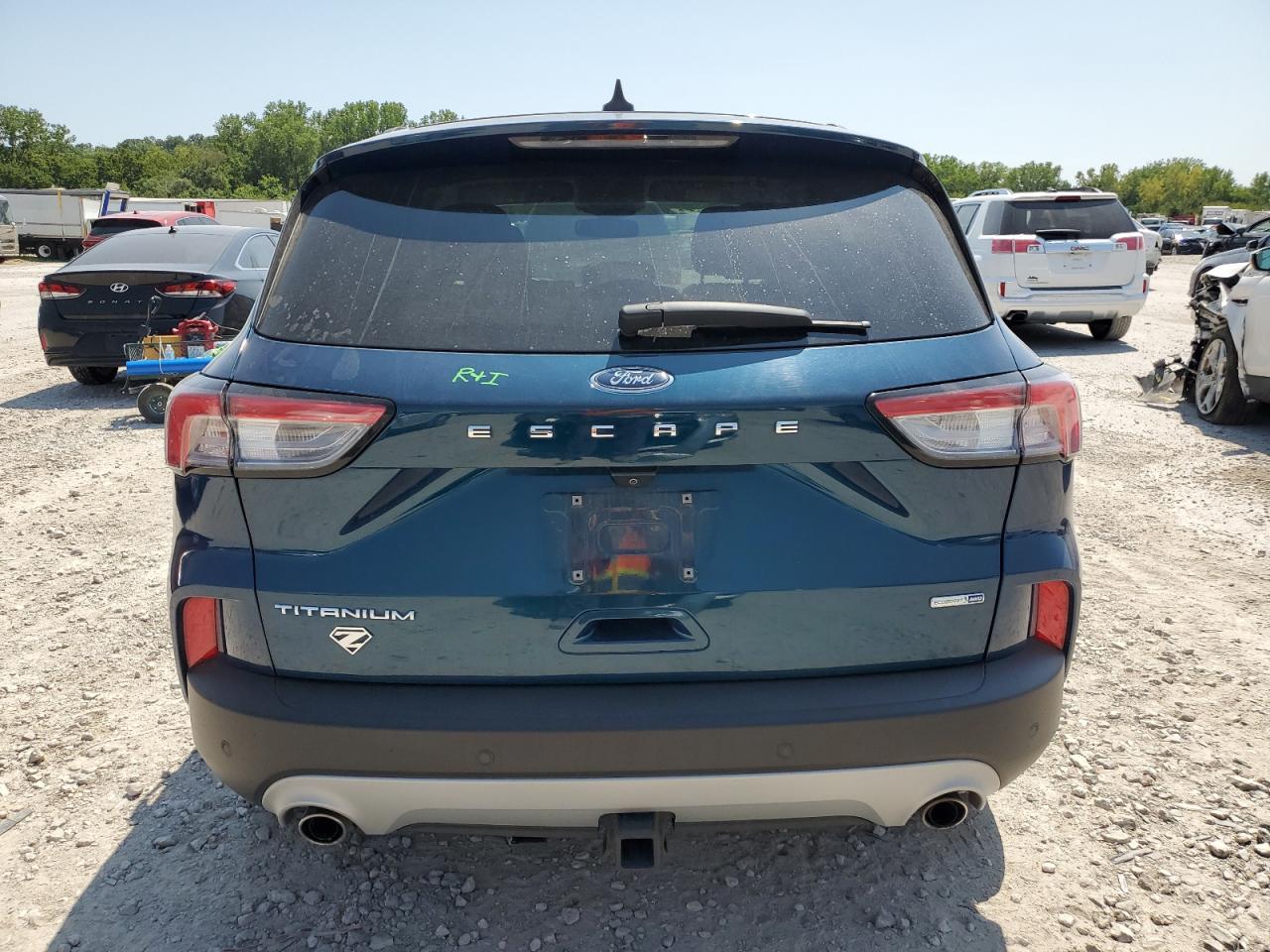 Lot #2888858004 2020 FORD ESCAPE TIT