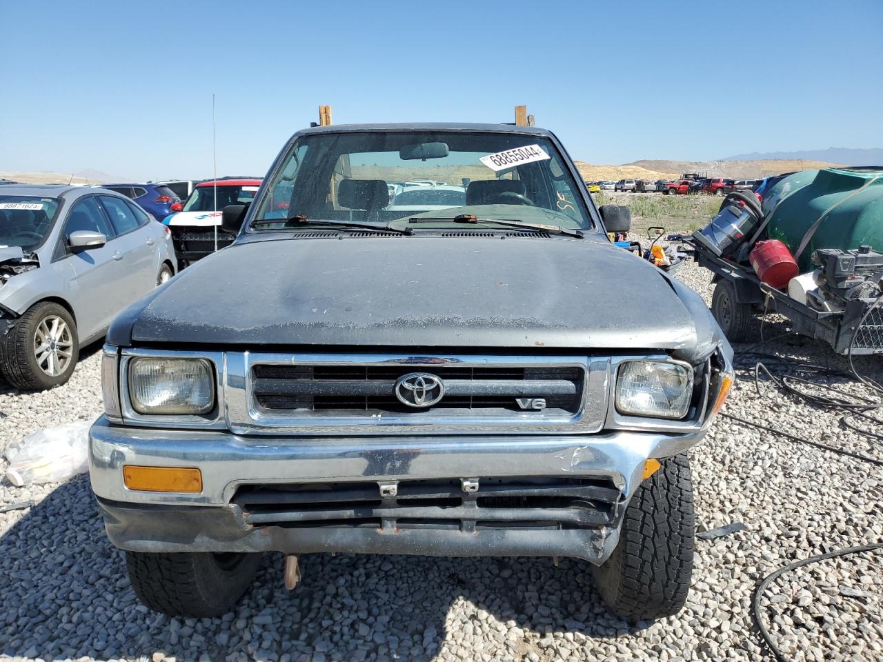 Lot #3021141226 1992 TOYOTA PICKUP 1/2