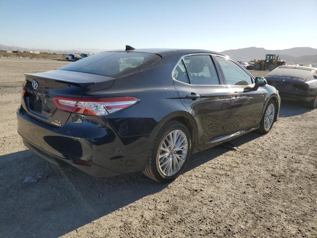 VIN 4T1B21HK4JU504037 2018 Toyota Camry, Hybrid no.3