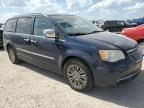 CHRYSLER TOWN & COU photo