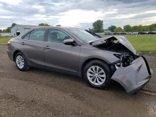 VIN 4T4BF1FK8FR488672 2015 Toyota Camry, LE no.4