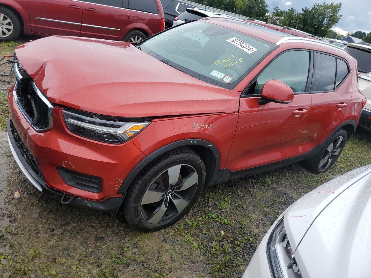 Lot #2976719831 2019 VOLVO XC40 T5 MO