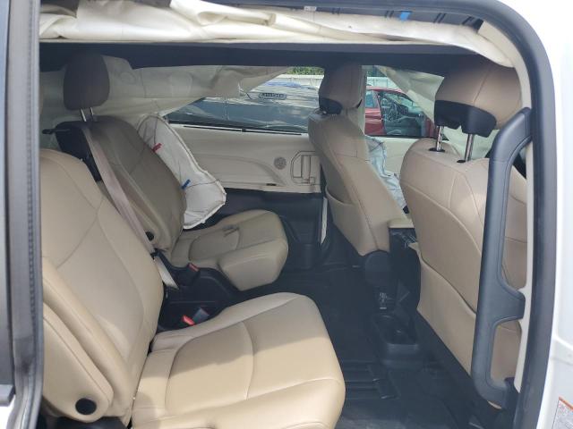 2021 TOYOTA SIENNA XLE - 5TDYRKEC2MS031311