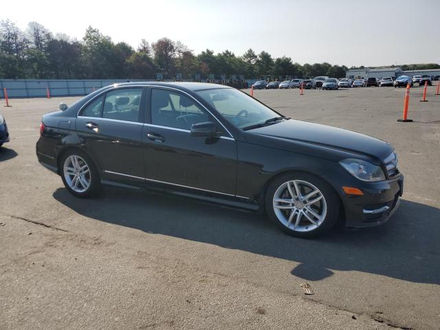 VIN WDDGF8AB7DR252055 2013 Mercedes-Benz C-Class, 3... no.4