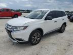 MITSUBISHI OUTLANDER photo