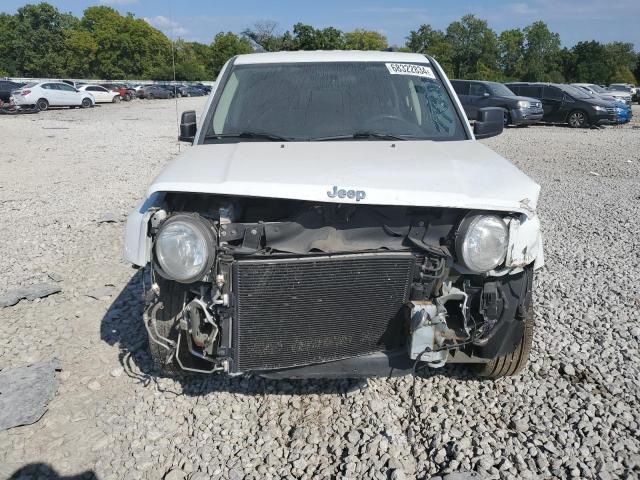 VIN 1C4NJRFB7ED778215 2014 Jeep Patriot, Latitude no.5