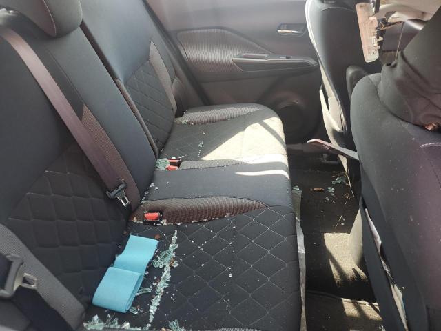 2018 NISSAN KICKS S - 3N1CP5CU2JL519613