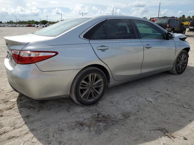 VIN 4T1BF1FK4FU931801 2015 Toyota Camry, LE no.3