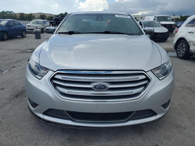 2017 FORD TAURUS LIM - 1FAHP2F82HG104411