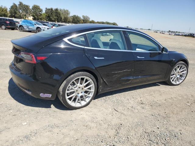 VIN 5YJ3E1EB5JF111774 2018 Tesla MODEL 3 no.3