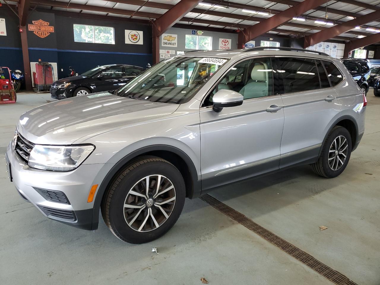 Lot #2773265625 2020 VOLKSWAGEN TIGUAN SE