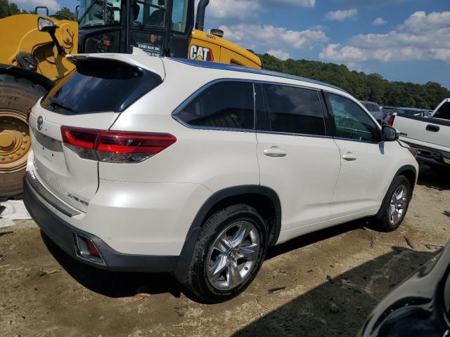 VIN 5TDDZRFH3JS859946 2018 Toyota Highlander, Limited no.3