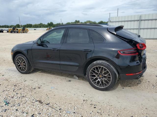 VIN WP1AA2A5XJLB17333 2018 Porsche Macan no.2