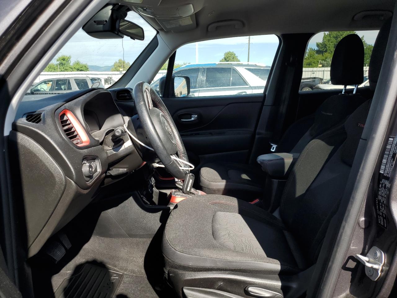 2019 Jeep RENEGADE, TRAILHAWK