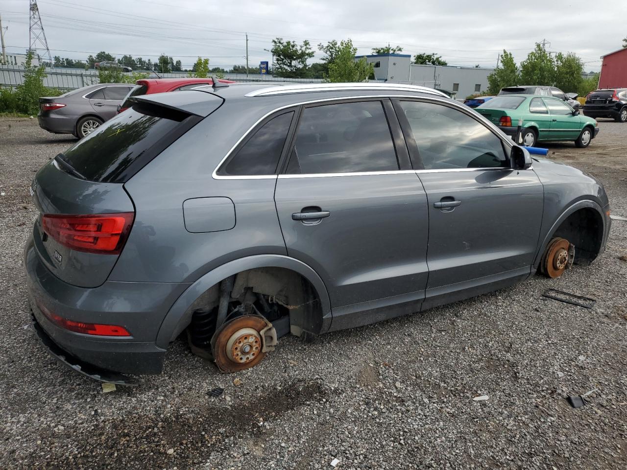 AUDI Q3 PREMIUM PLUS