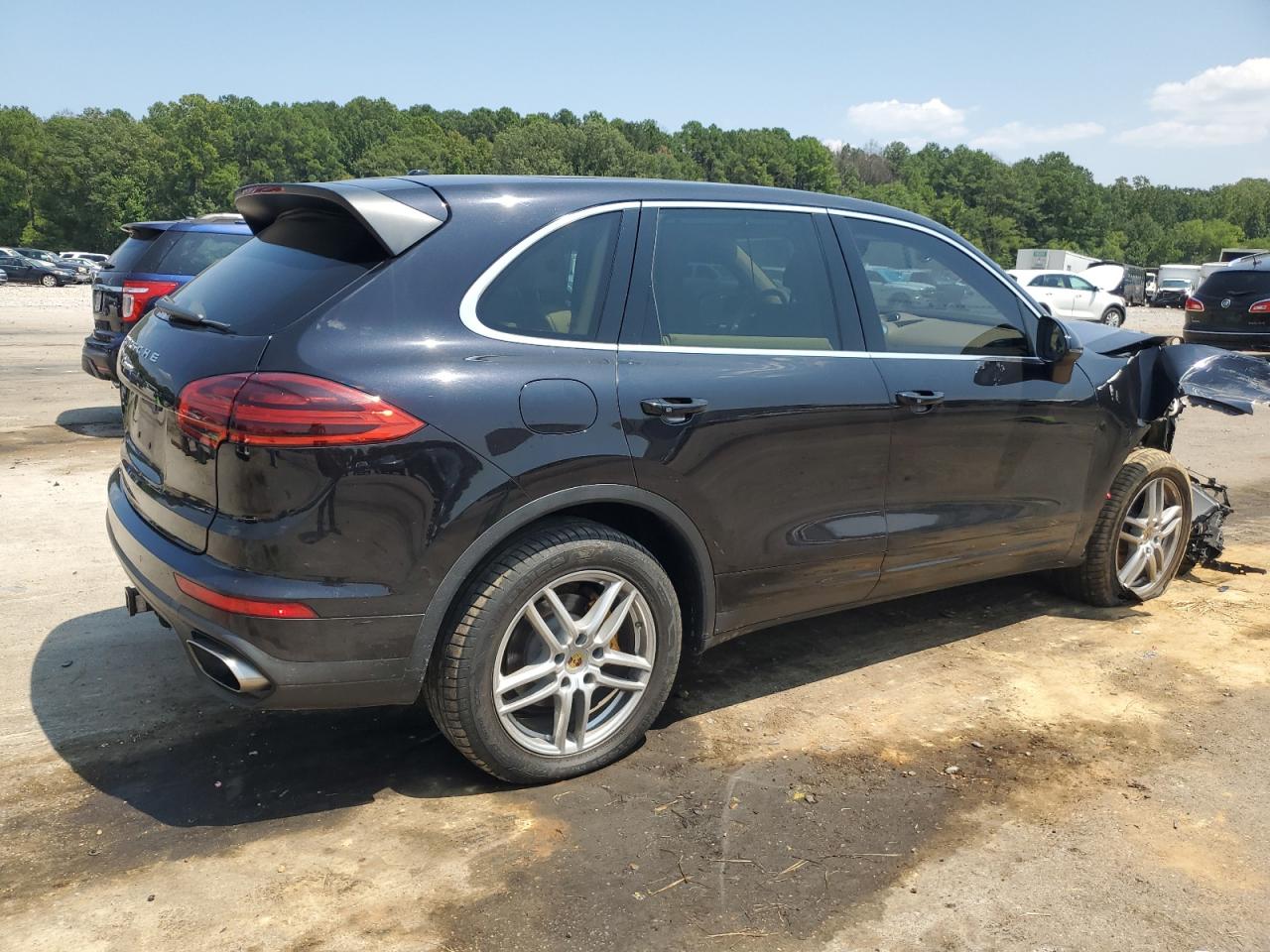 Lot #2823871099 2016 PORSCHE CAYENNE