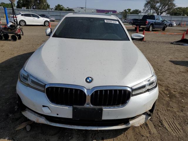 VIN WBA33AG02MCF25369 2021 BMW 5 Series, 530XE no.5