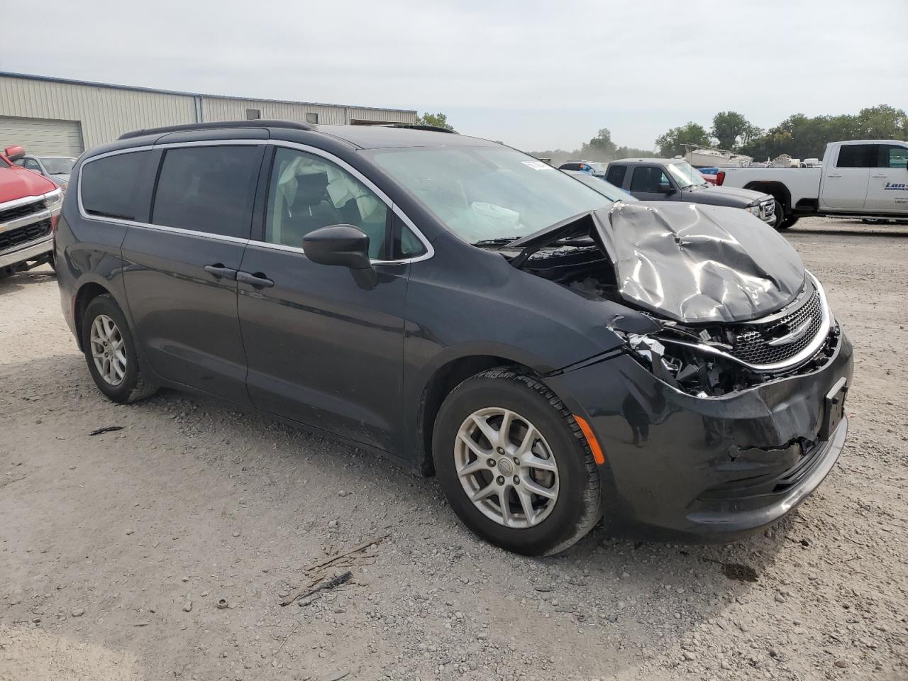 Lot #2886333391 2020 CHRYSLER VOYAGER LX