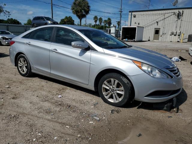 VIN 5NPEB4AC6EH859118 2014 Hyundai Sonata, Gls no.4