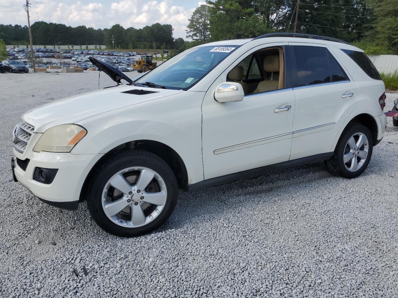 Mercedes-Benz M-Class 2010 ML350