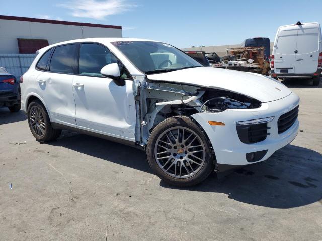 VIN WP1AA2A27HKA82871 2017 Porsche Cayenne no.4