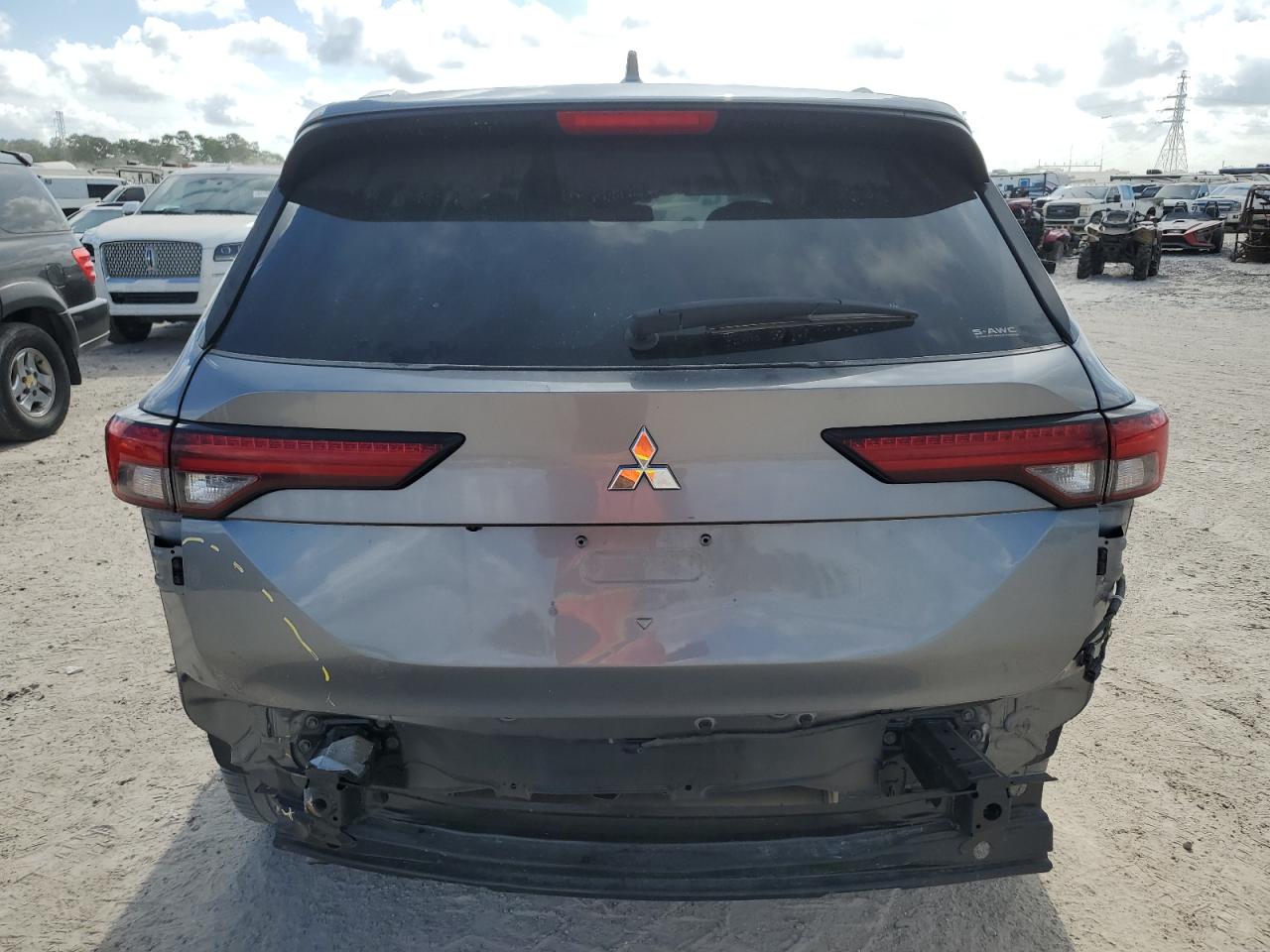 Lot #2943096420 2022 MITSUBISHI OUTLANDER