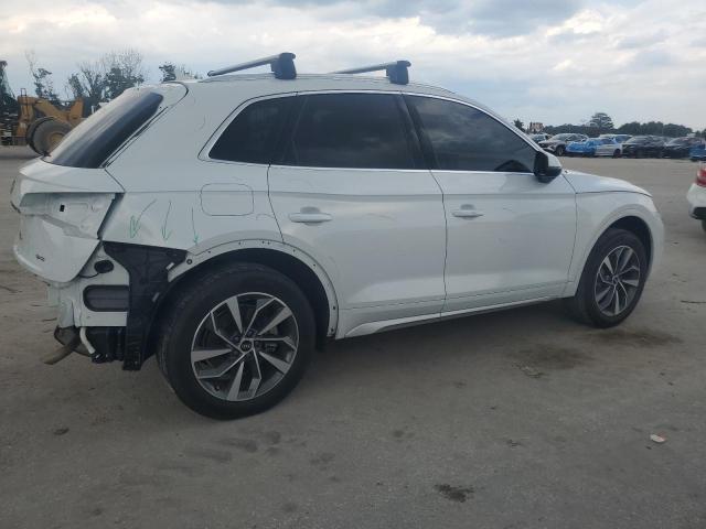 VIN WA1EAAFYXN2124627 2022 Audi Q5, Premium Plus 45 no.3