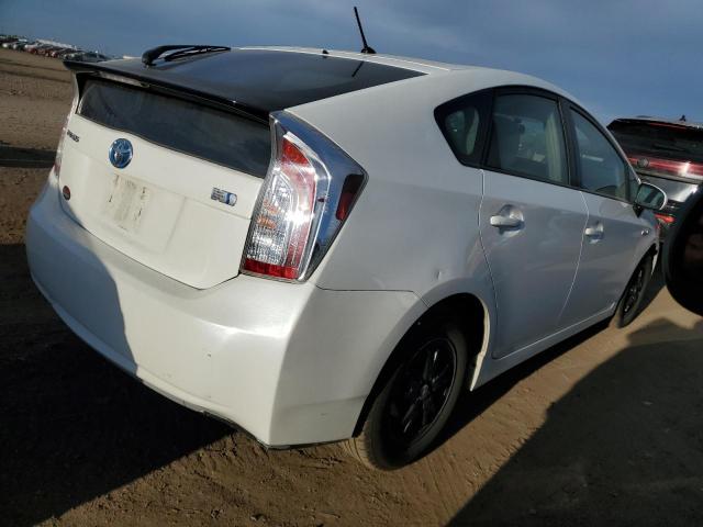 VIN JTDKN3DU2E0381544 2014 Toyota Prius no.3