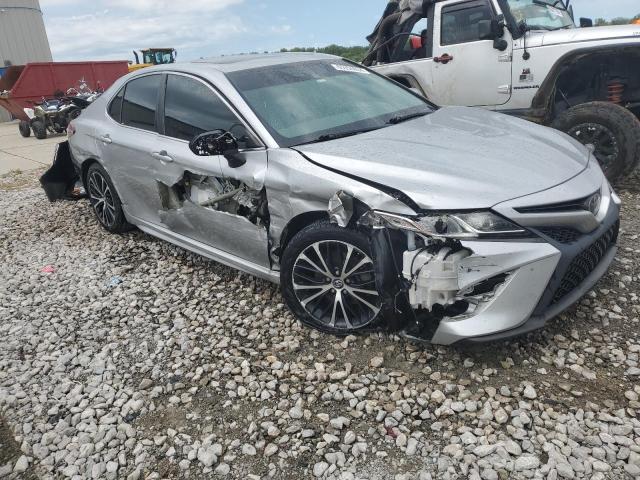 VIN 4T1B11HK8JU648337 2018 Toyota Camry, L no.4