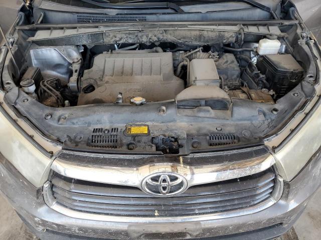 VIN 5TDBKRFH0FS188920 2015 Toyota Highlander, LE no.12