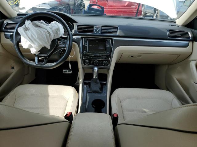 2017 VOLKSWAGEN PASSAT R-L - 1VWDT7A32HC032918