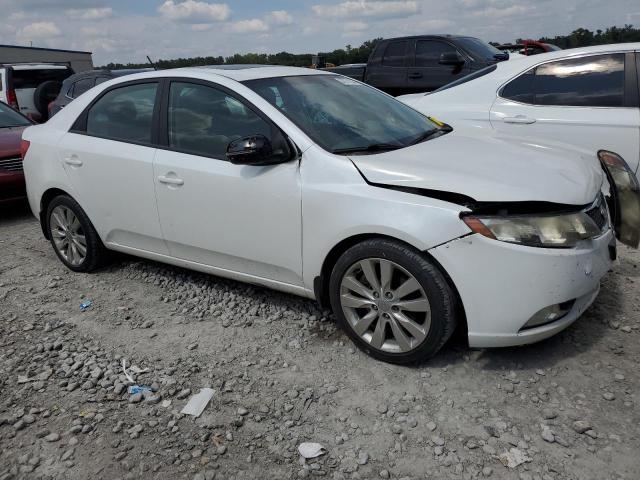 VIN KNAFW4A38D5688120 2013 KIA Forte, SX no.4