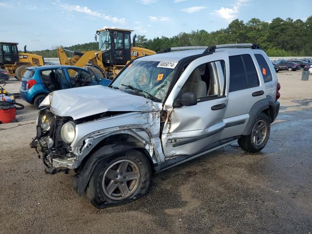 Jeep LIBERTY